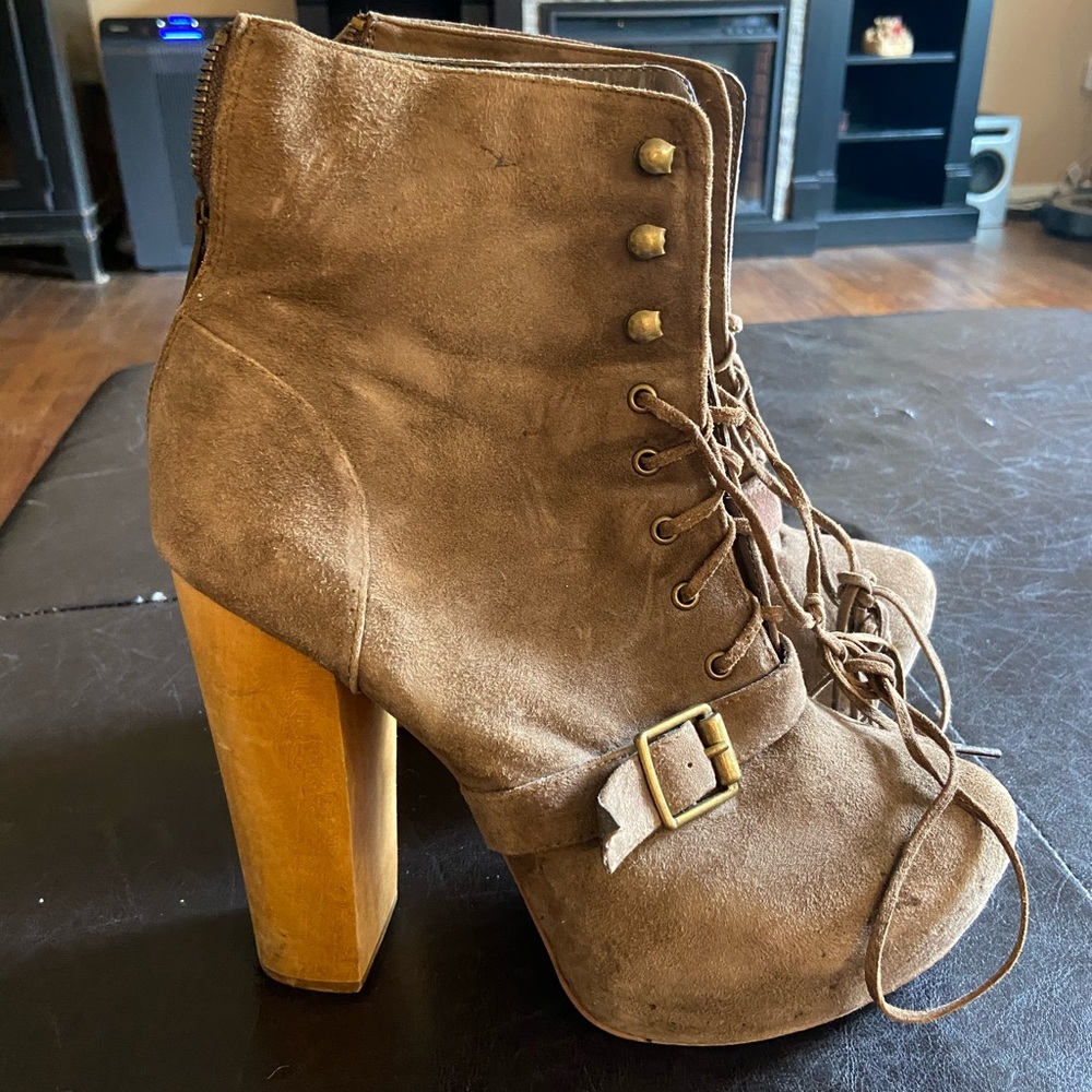 Steve Madden Leather Booties
